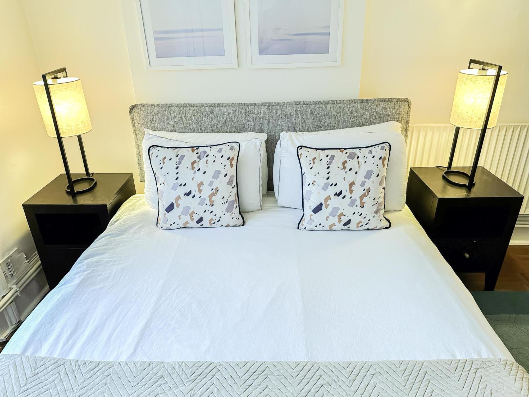 Stylish 2-bedroom Near Abbey Road, Maida Vale Apartment *